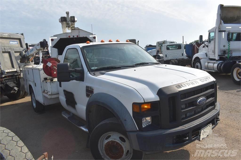 Ford F550 Pilsētas atkritumvedēji