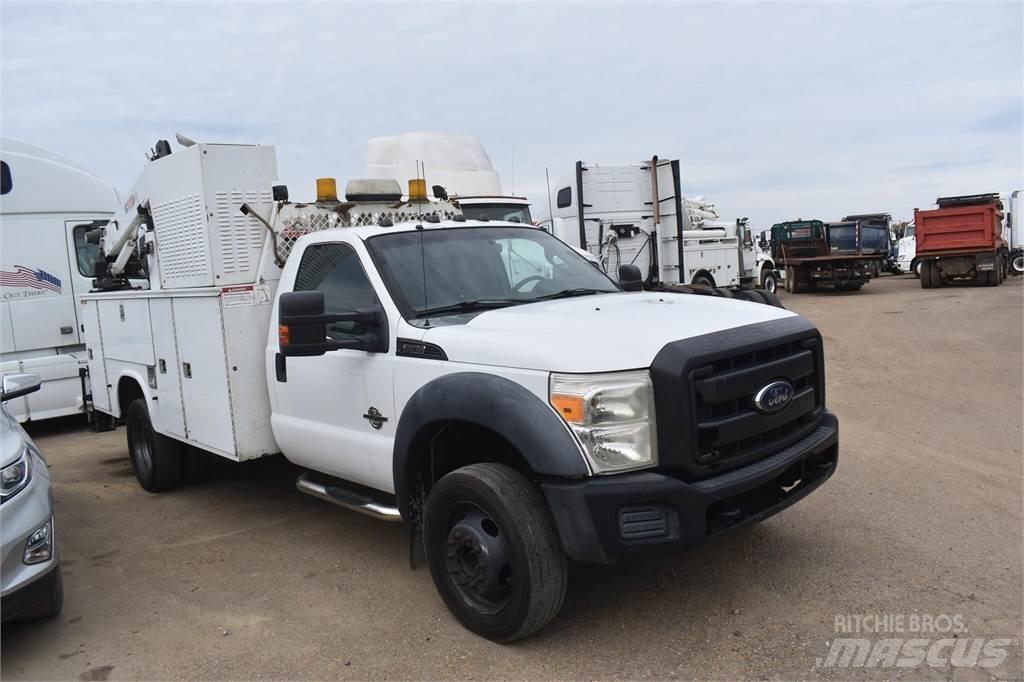 Ford F550 Pilsētas atkritumvedēji