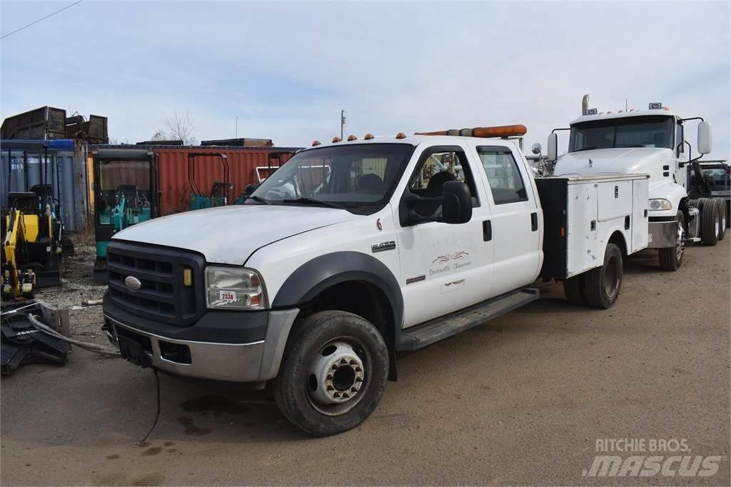 Ford F550 Pilsētas atkritumvedēji