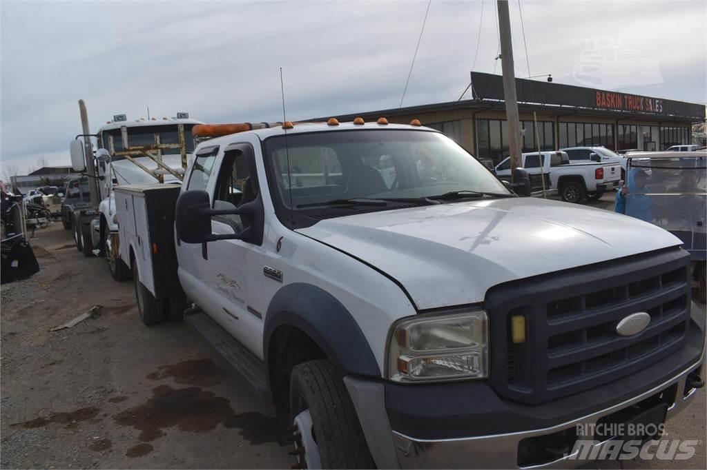 Ford F550 Pilsētas atkritumvedēji