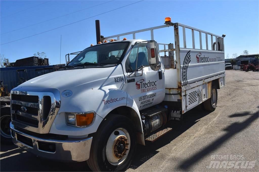 Ford F750 Pilsētas atkritumvedēji