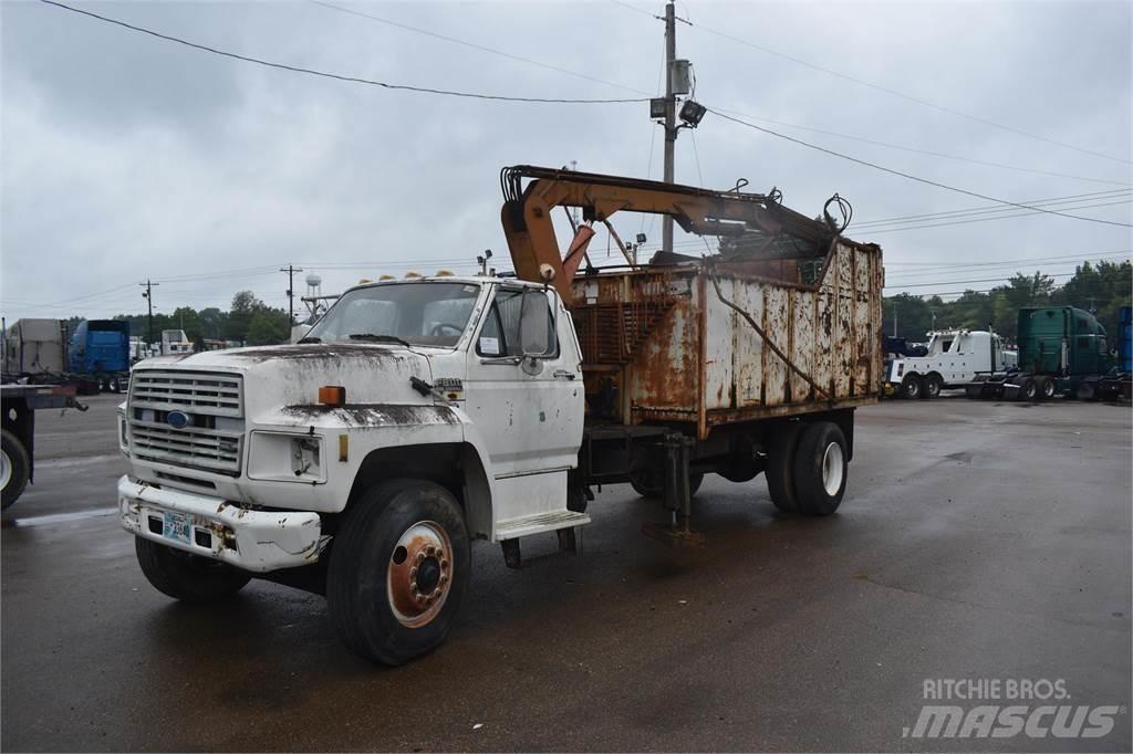 Ford F800 Smagās mašīnas ar celtni
