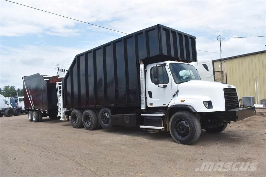 Freightliner 114SD Smagās mašīnas ar celtni