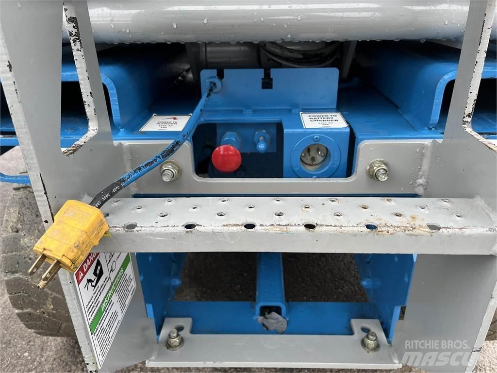 Genie GS2032 Šķerveida pacēlāji