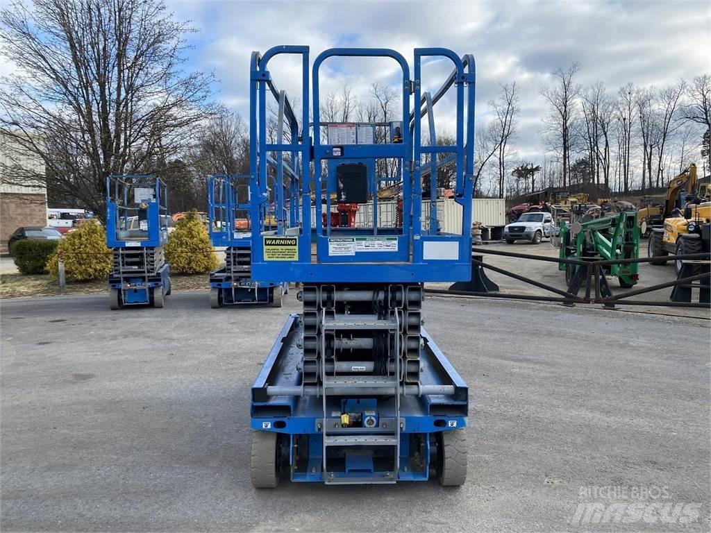 Genie GS3246 Šķerveida pacēlāji