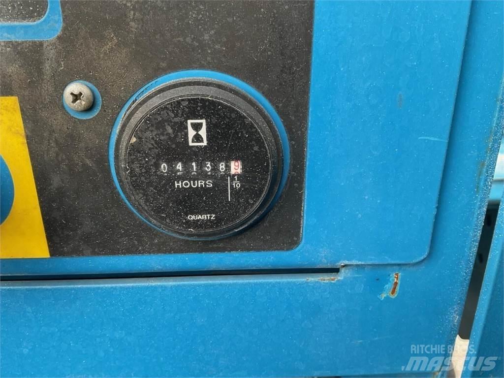 Genie GS4390RT Šķerveida pacēlāji