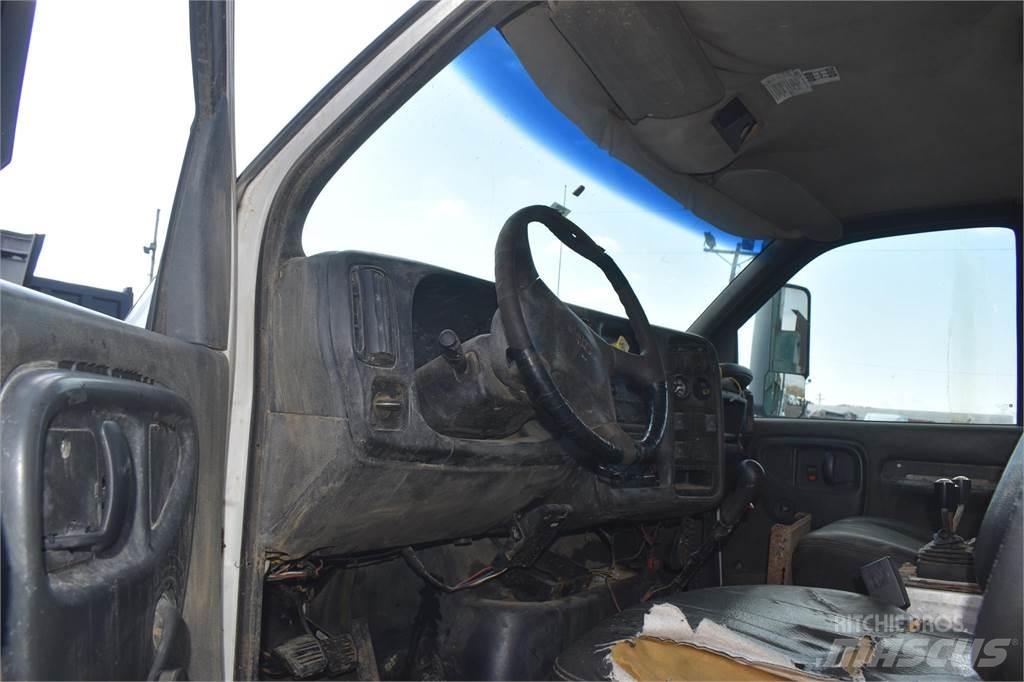 GMC TOPKICK C7500 Pašizgāzējs