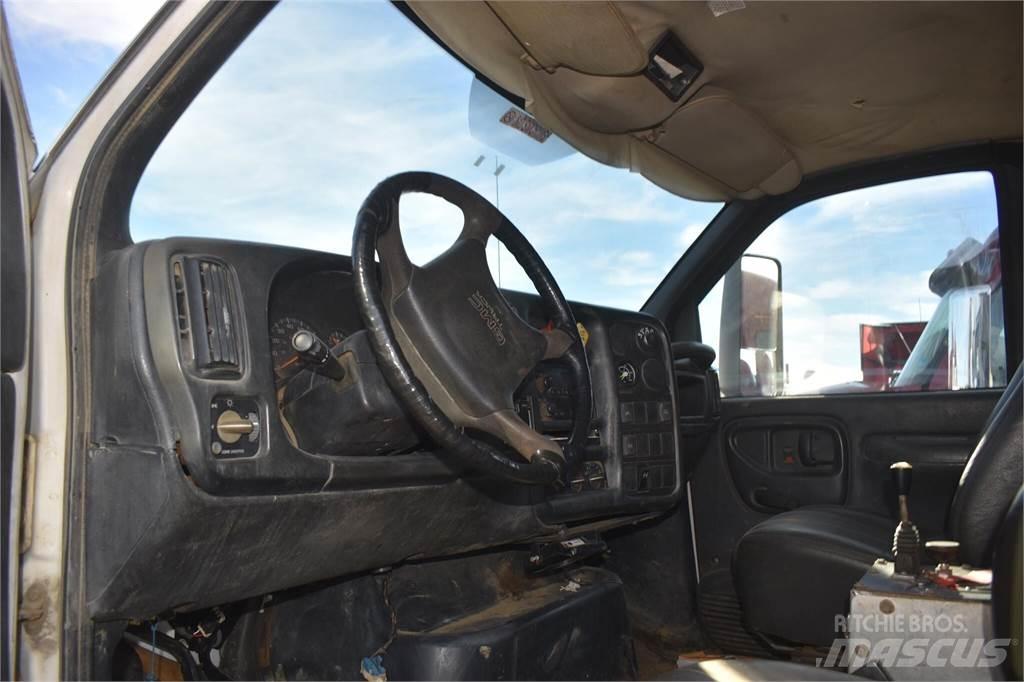 GMC TOPKICK C8500 Pašizgāzējs