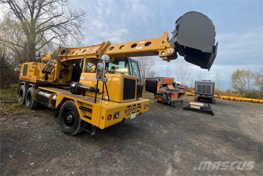 Gradall XL4100 V Ekskavatori uz riteņiem