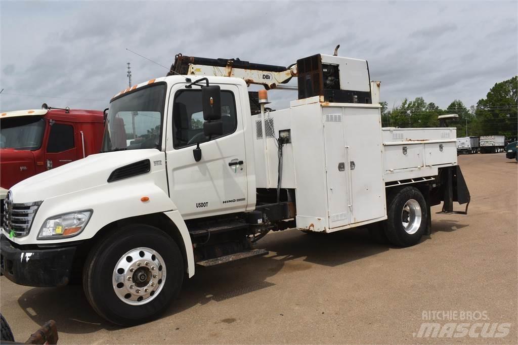 Hino 338 Pilsētas atkritumvedēji
