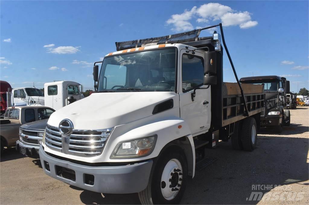 Hino 338 Pašizgāzējs