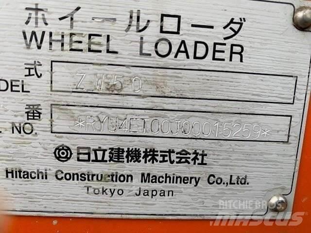 Hitachi ZW50 Iekrāvēji uz riteņiem