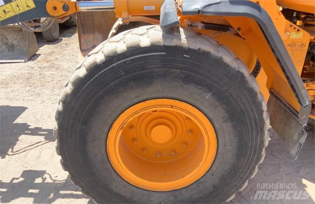 Hyundai HL955TM Iekrāvēji uz riteņiem