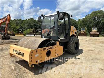 Hyundai HR70C Divvalču grunts veltņi