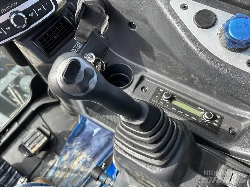 Hyundai HX85A Kāpurķēžu ekskavatori