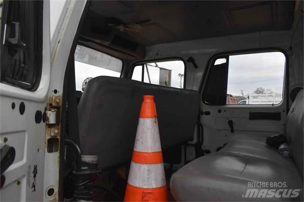 International 4700 Pilsētas atkritumvedēji