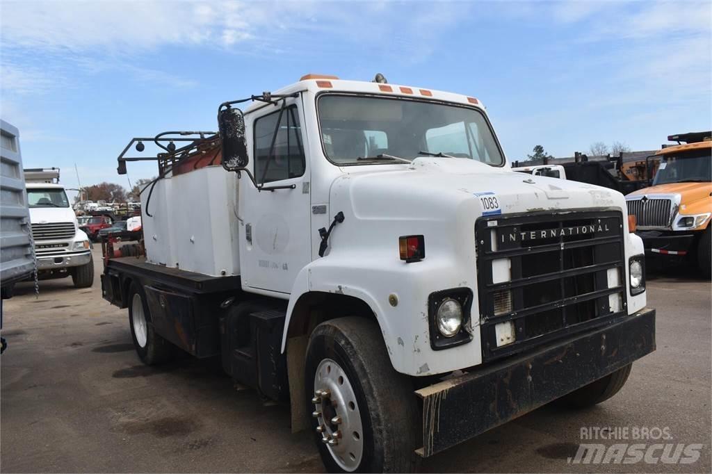 International S2300 Autocisterna