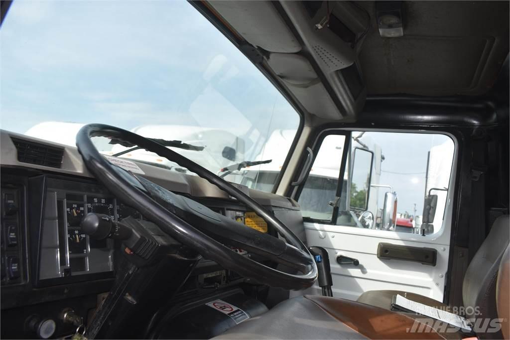 International S2600 Pašizgāzējs
