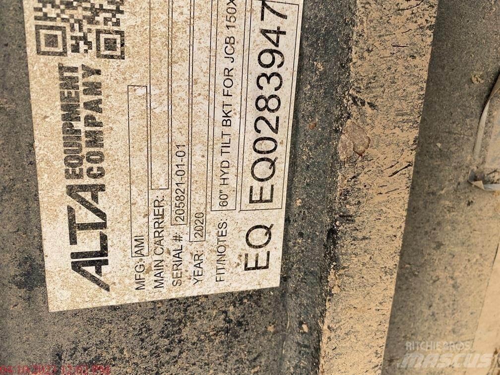 JCB 131X LC Kāpurķēžu ekskavatori