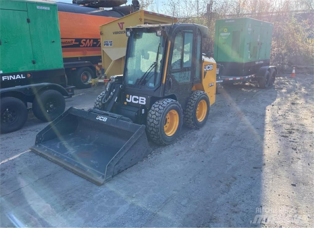 JCB 215 Lietoti riteņu kompaktiekrāvēji