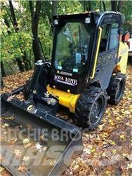 JCB 270 Lietoti riteņu kompaktiekrāvēji