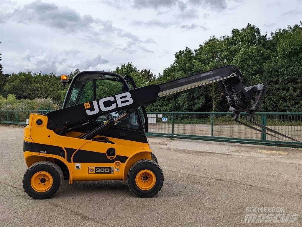JCB 30D Teleskopiskie manipulatori