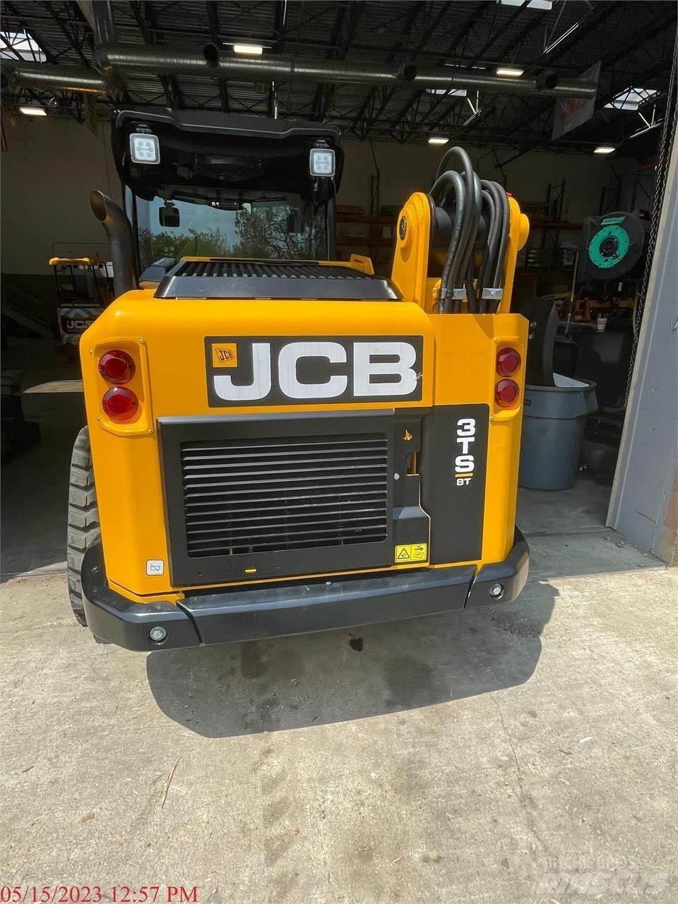 JCB 3TS-8T Lietoti riteņu kompaktiekrāvēji