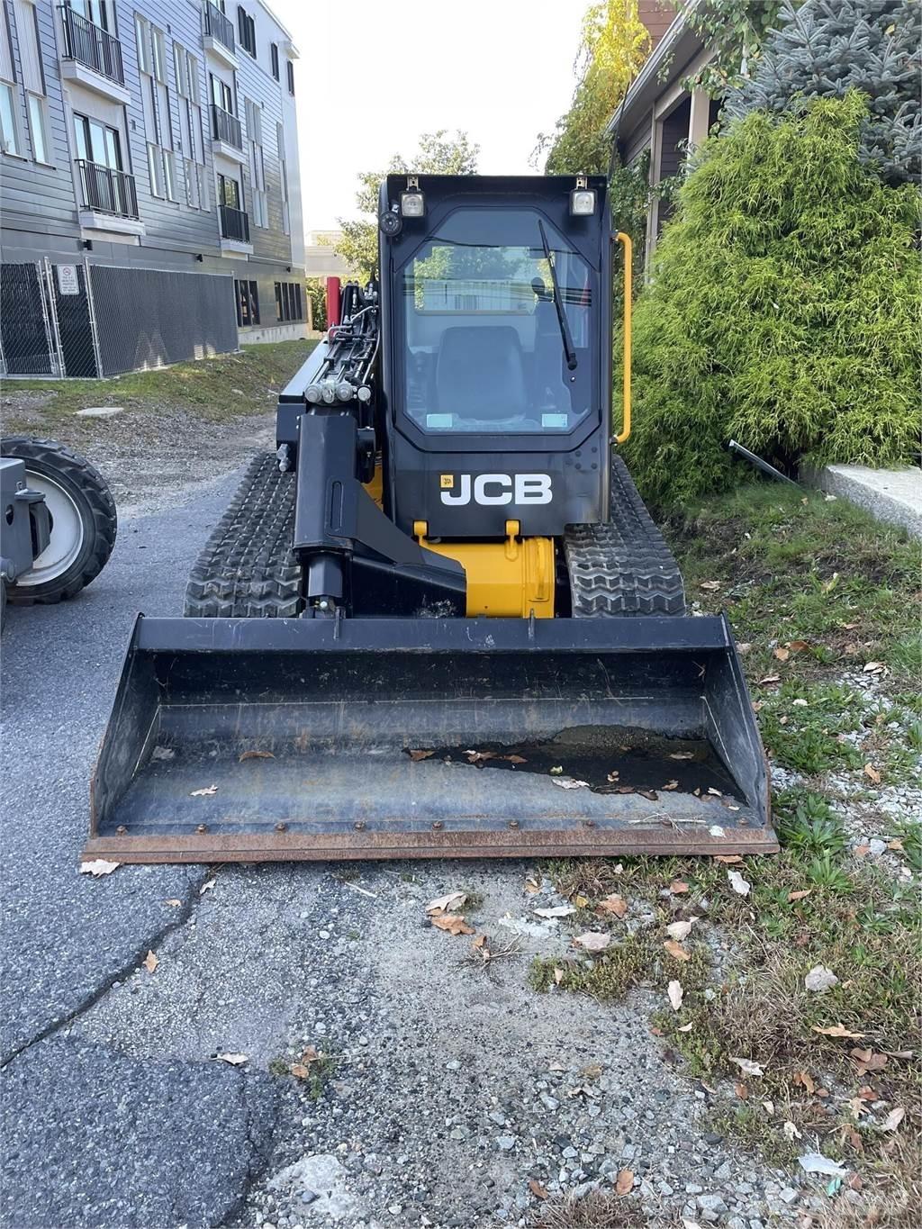 JCB 3TS-8T Lietoti riteņu kompaktiekrāvēji