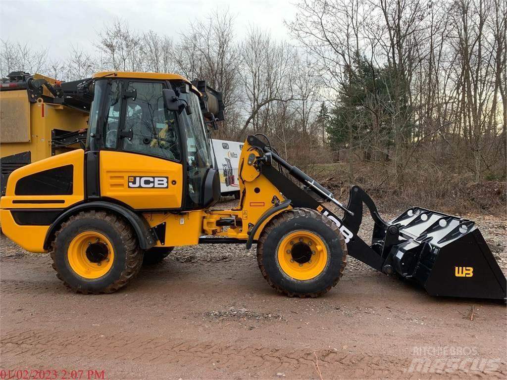JCB 407B Iekrāvēji uz riteņiem