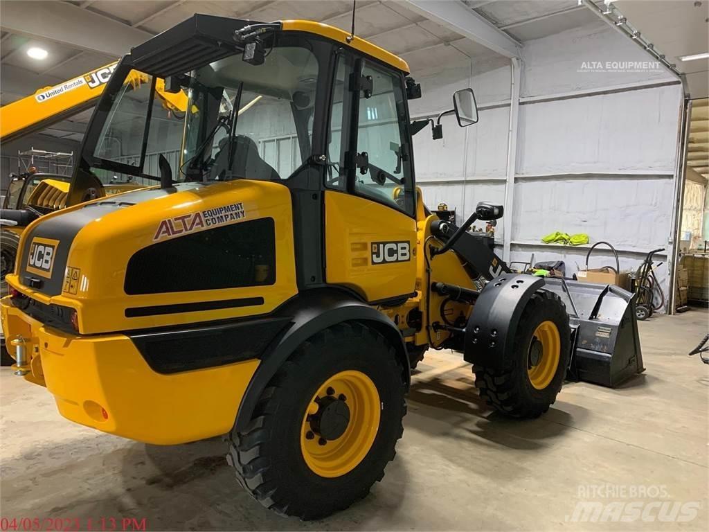 JCB 409 Iekrāvēji uz riteņiem