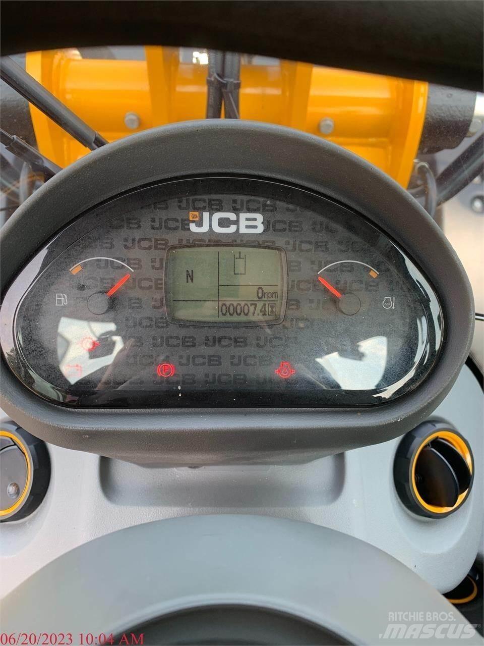 JCB 409 Iekrāvēji uz riteņiem