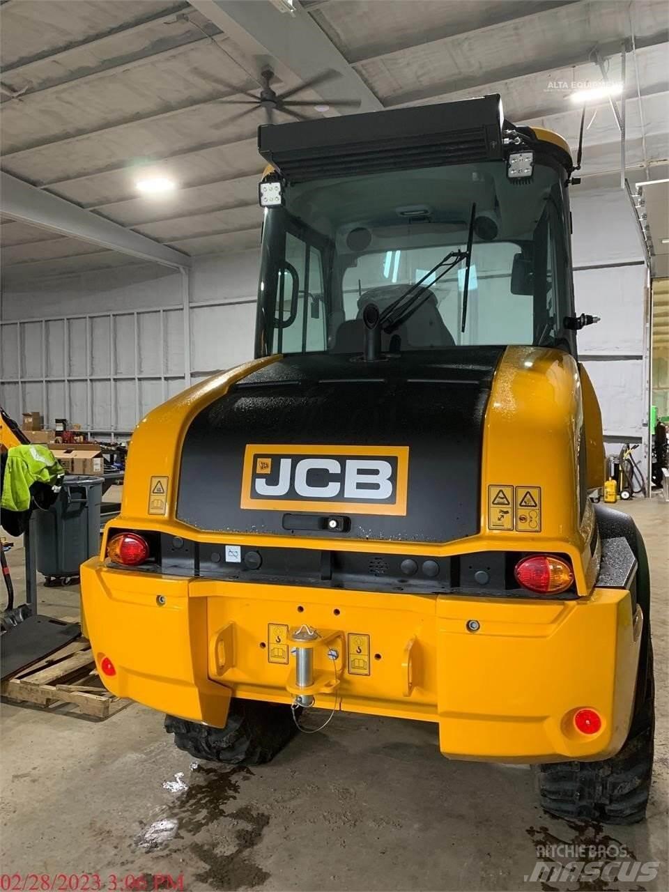 JCB 409 Iekrāvēji uz riteņiem