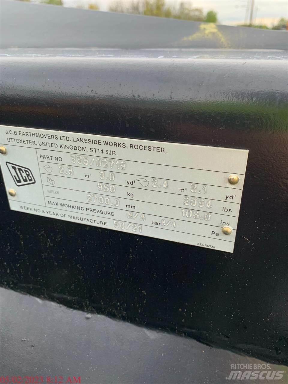 JCB 427ZX Iekrāvēji uz riteņiem