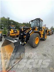 JCB 437ZX Iekrāvēji uz riteņiem