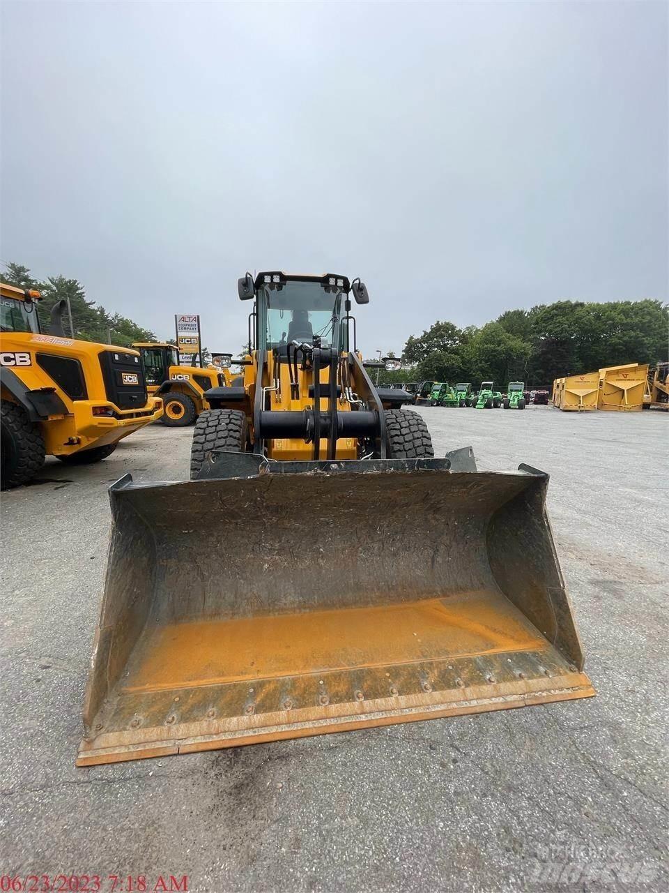 JCB 437ZX Iekrāvēji uz riteņiem