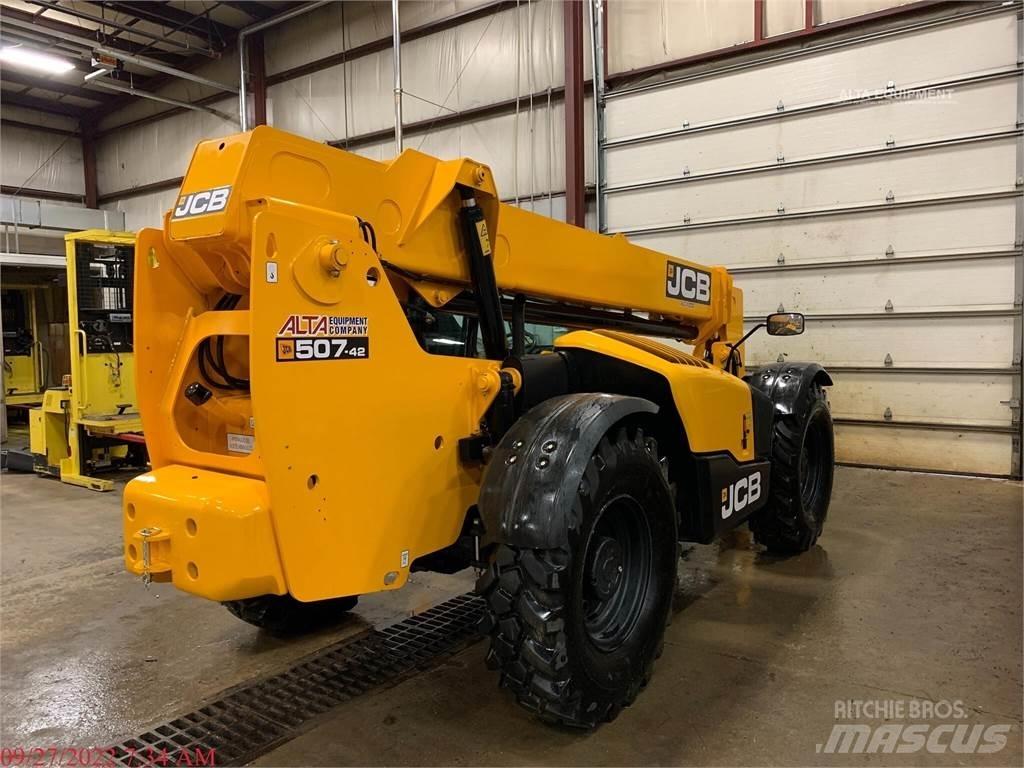 JCB 507-42 Teleskopiskie manipulatori