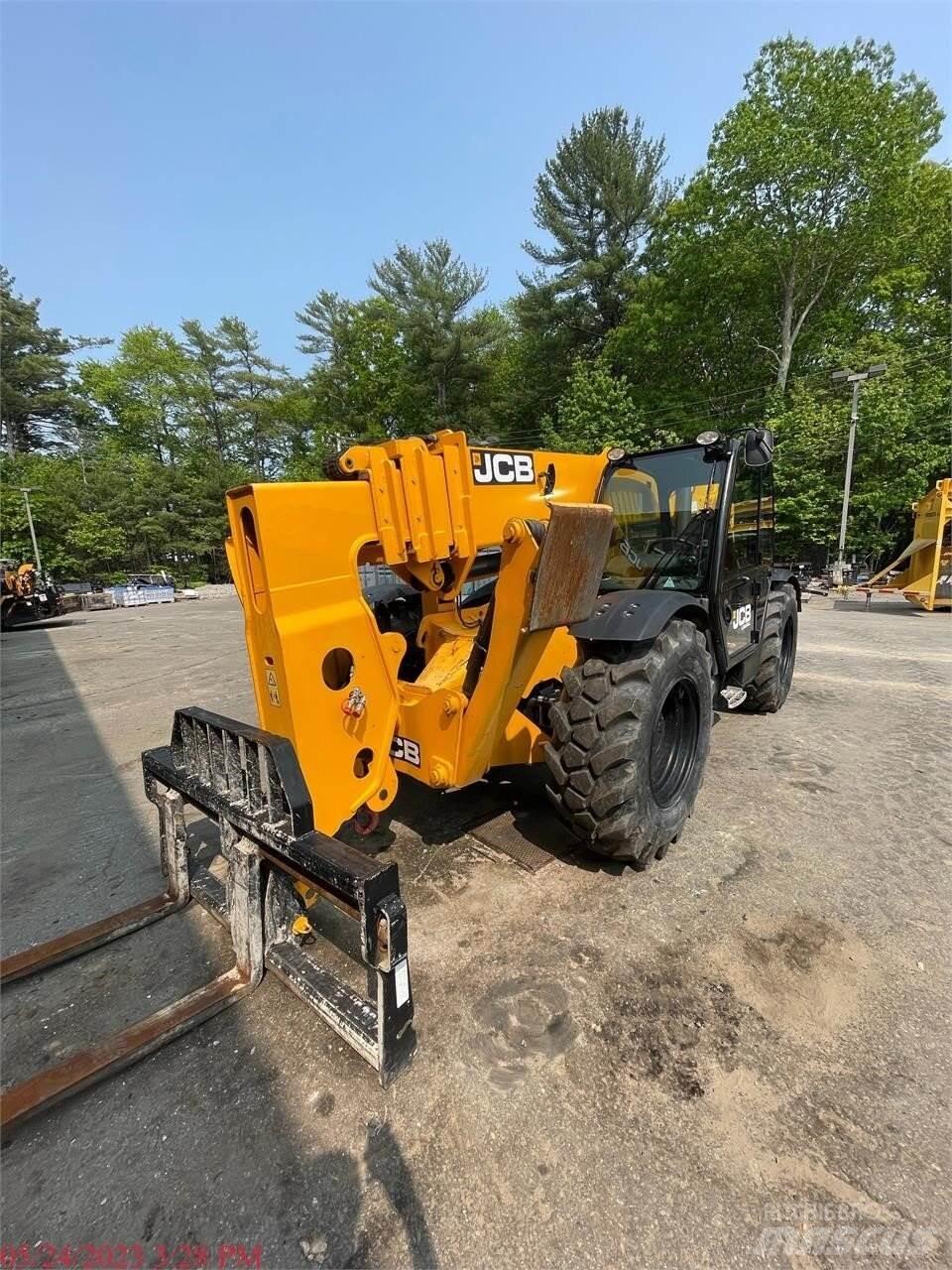 JCB 510-56 Teleskopiskie manipulatori