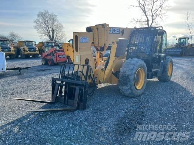 JCB 510-56 Teleskopiskie manipulatori