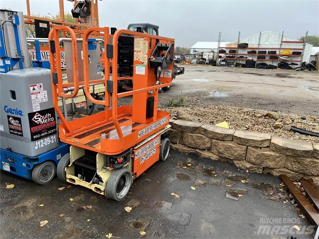 JLG 1230ES Vertikālie pacēlāji
