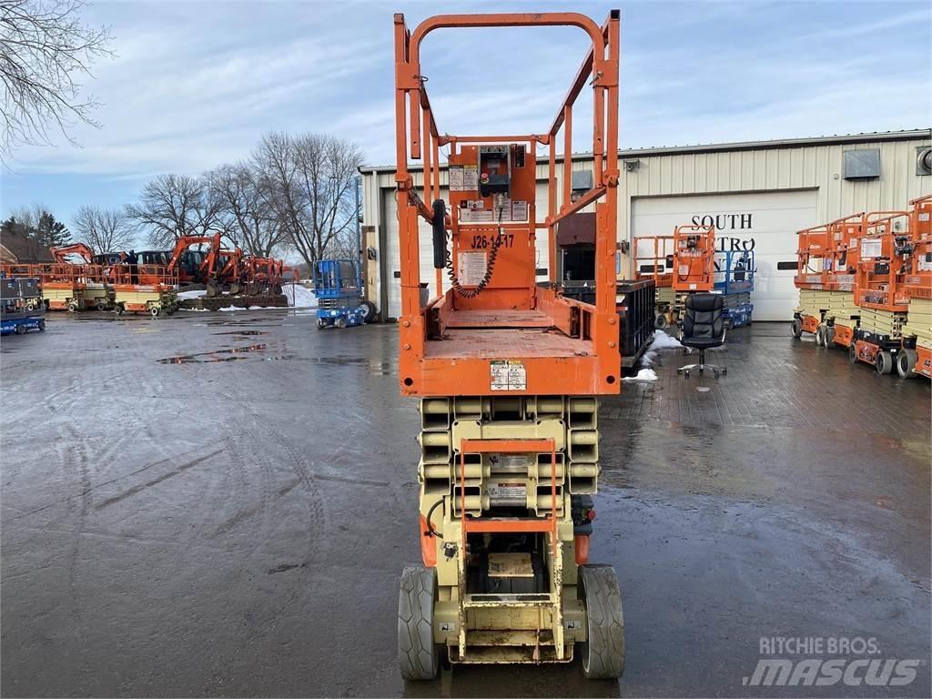 JLG 2632ES Šķerveida pacēlāji