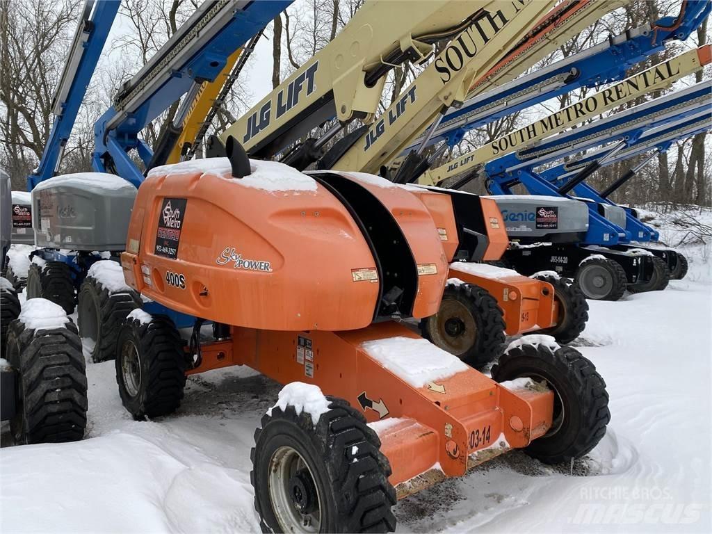 JLG 400S Teleskopiskie pacēlāji
