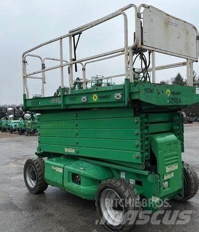 JLG 4069LE Šķerveida pacēlāji