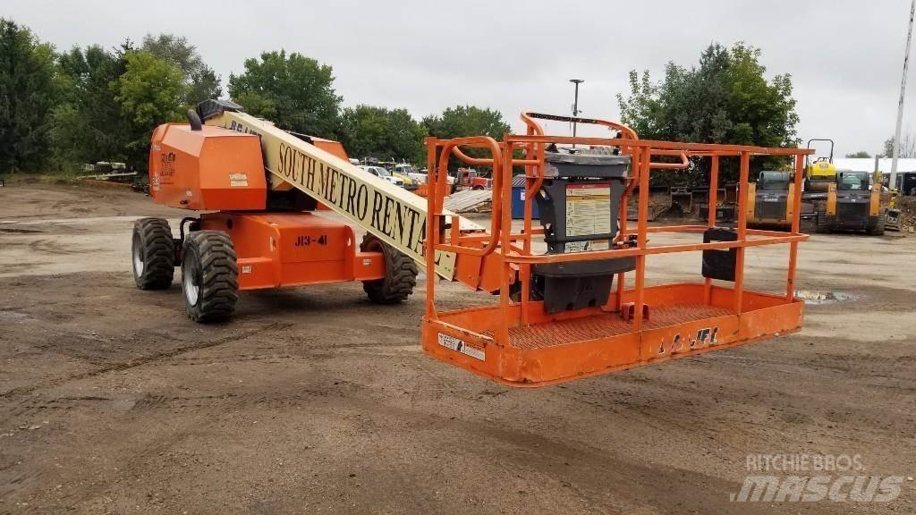 JLG 600S Teleskopiskie pacēlāji