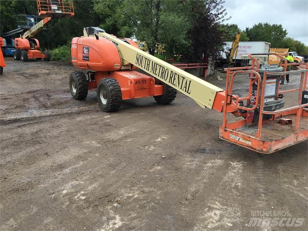 JLG 600S Teleskopiskie pacēlāji