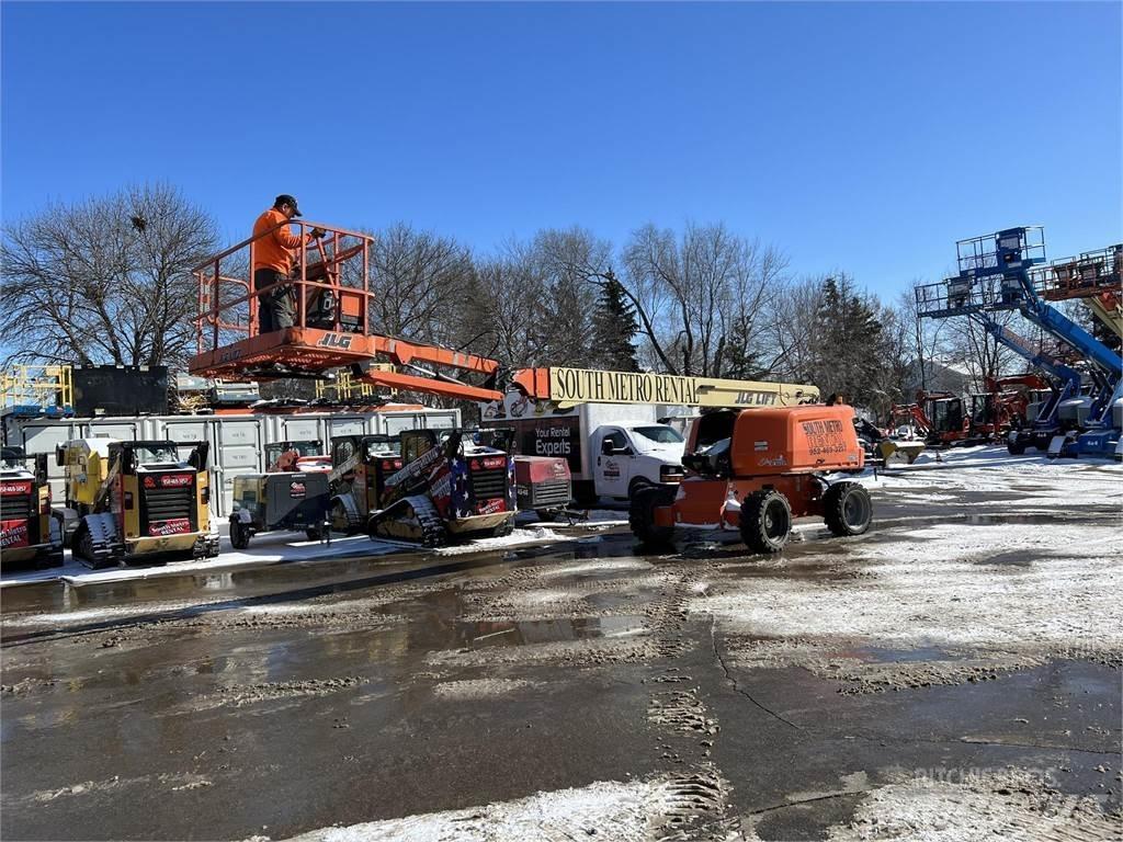 JLG 660SJ Teleskopiskie pacēlāji