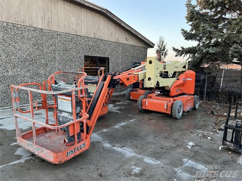 JLG E400AJPN Strēles pacēlāji