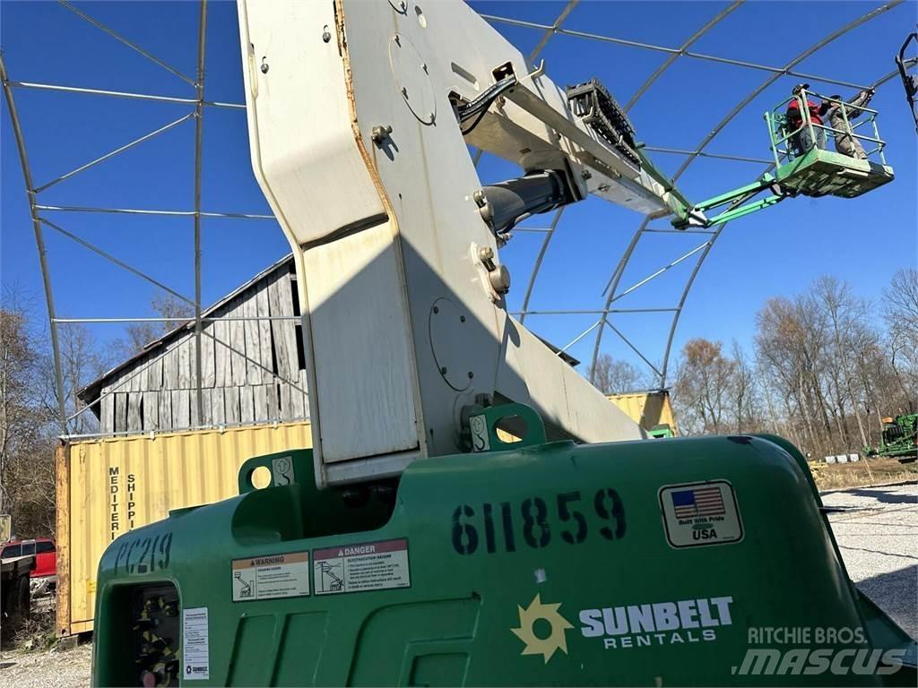 JLG M600JP Strēles pacēlāji