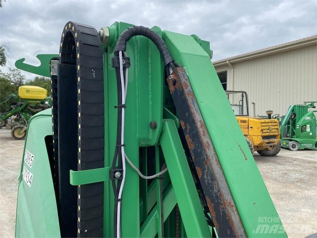 JLG TOUCAN 26E Vertikālie pacēlāji