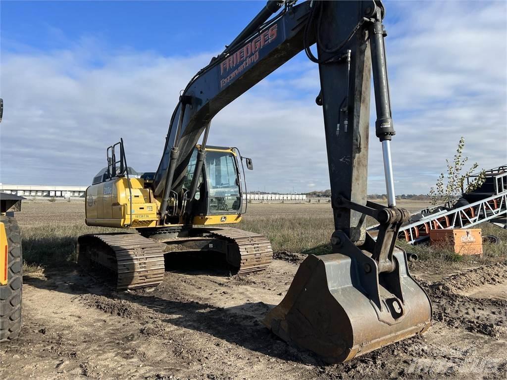 John Deere 210G LC Kāpurķēžu ekskavatori
