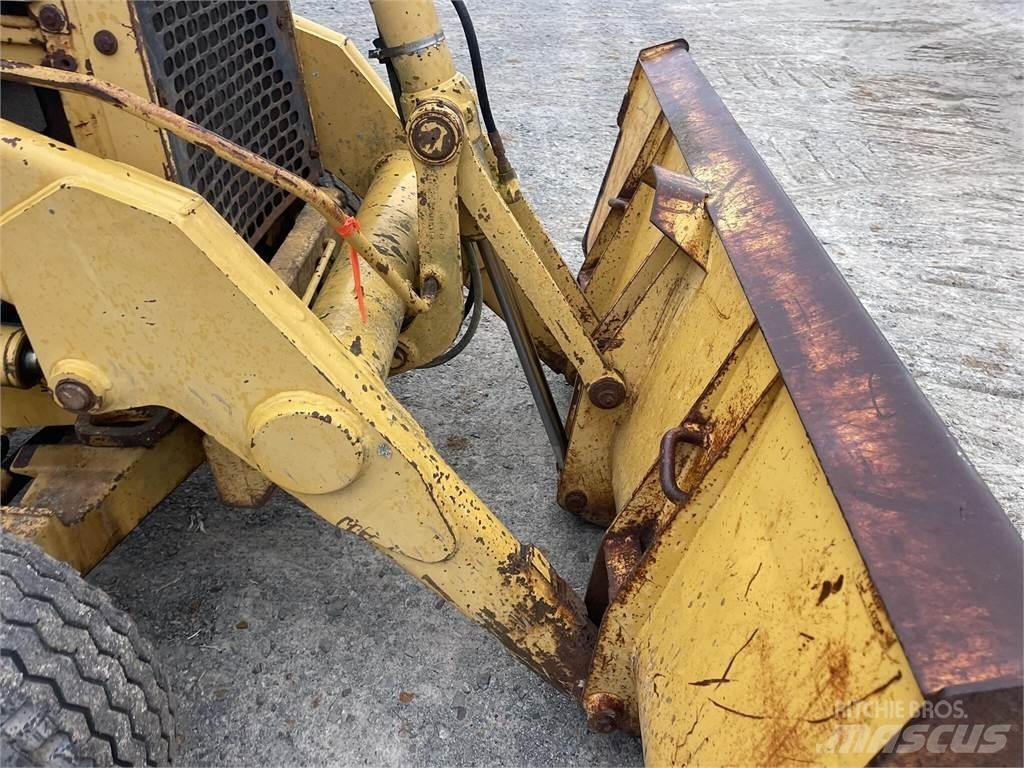 John Deere 310D Ekskavatori-iekrāvēji